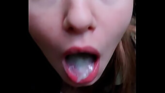 Cumshot Im Mund Von 18+ Amateurin Nach Blowjob