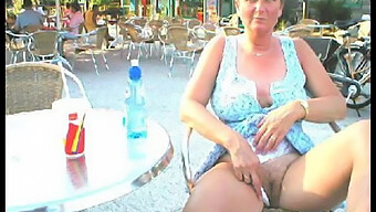 Η Ώριμη Milf Γίνεται Υγρή Και Άγρια