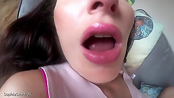 Sophia Smith'S Gfe Mouth And Tongue Tease In Pov Facial