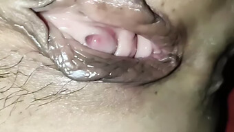 Milf Caseira Desfruta De Um Creampie Com Uma Amadora Asiática.