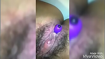 Video Hd De Una Joven Asiática Disfrutando Del Sexo Con Un Pene Y Un Juguete Sexual