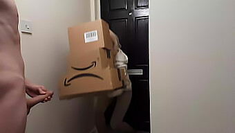 Le Fantasme Sauvage D'Un Jeune Homme Prend Vie Avec Une Chaude Livreuse Amazon